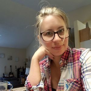 Meet your Posher, Lili